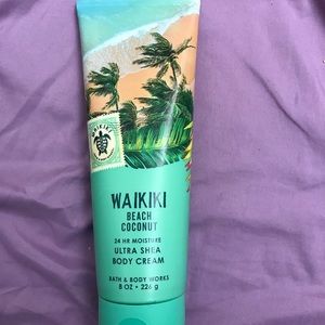 NEW Bath and Body Works body cream